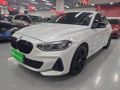BMW 1 серия 2021 обновлённая версия 125i пакет M Sport, исполнение «Ночь»