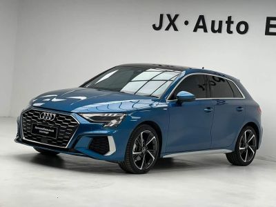 Audi A3, 2022 г., синий, 25 000 км Audi A3, 2022 г., синий, 33 000 км