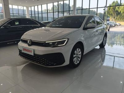 Volkswagen Lavida, 2024 г., белый, 15 000 км Volkswagen Lavida 2023 исполнение «Синьжуй» 1.5L автомат комплектация «Синьи»