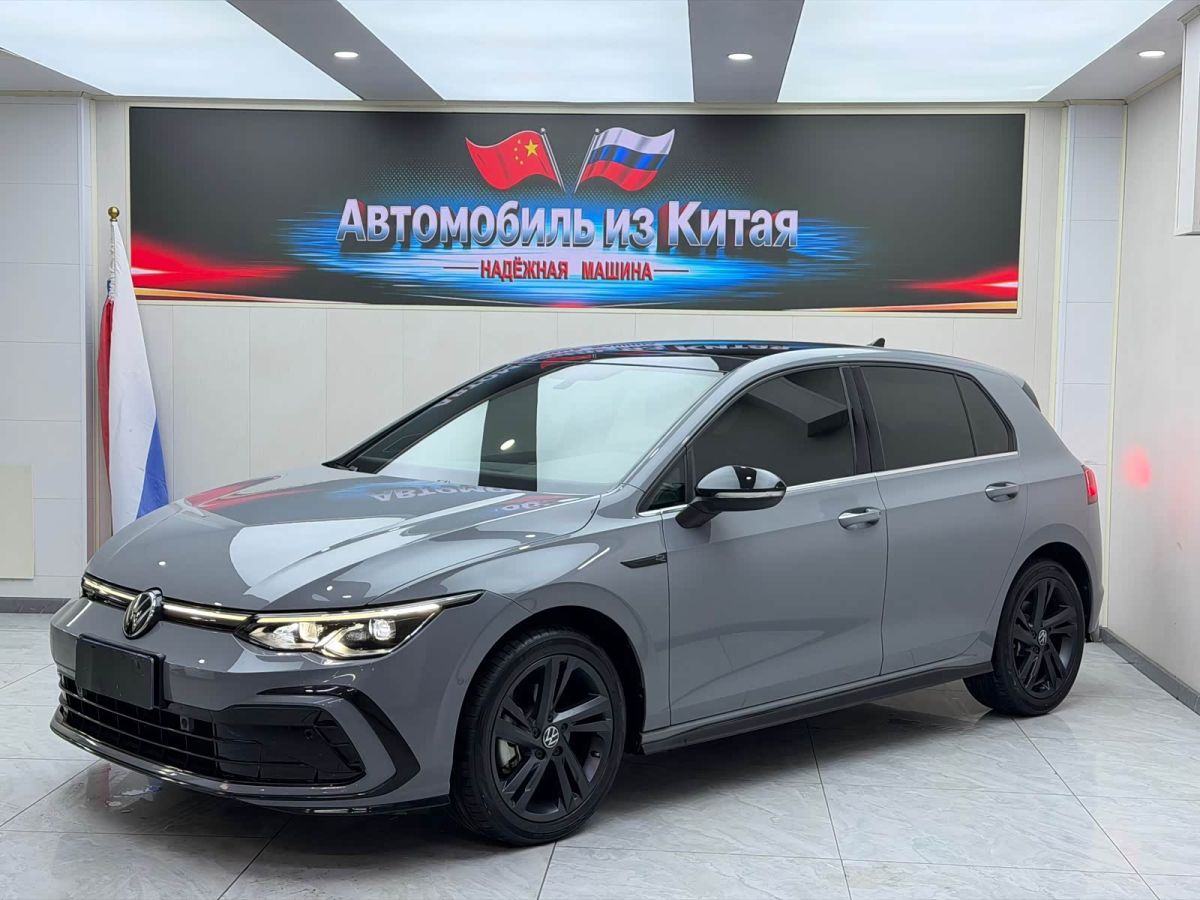 Volkswagen Golf, 2023 г., серебристый / серый, 21 800 км Volkswagen Golf 2023 280TSI DSG R-Line Lite