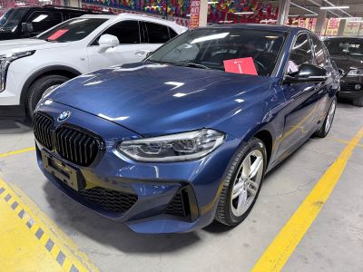 BMW 1 серия 2021 120i пакет M Sport, исполнение «Ночь»