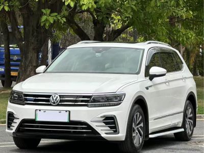 Volkswagen Tharu, 2026 г., серебристый / серый, 5 700 км Volkswagen Tiguan L подключаемый гибрид 2020 430PHEV подключаемый гибрид Флагман