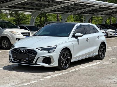 Audi A3, 2023 г., белый, 43 000 км