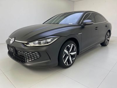 Volkswagen Lamando, 2023 г., красный / фиолетовый, 47 000 км Volkswagen Lamando 2023 Lamando L 280TSI DSG комплектация «Кула»