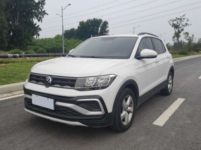 Volkswagen T-Cross, 2022 г., красный / фиолетовый, 35 000 км Volkswagen T-Cross 2023 1.5L автомат комплектация «Стиль»