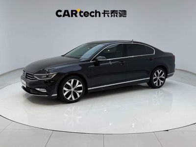 Volkswagen Magotan 2023 200 × десять тысяч выпущенных автомобилей, юбилейная серия 330TSI DSG комплектация «Лидер»