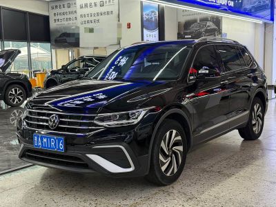 Volkswagen Tiguan L 2023 280TSI автомат одна ведущая ось ограниченная серия «Чаочуан»