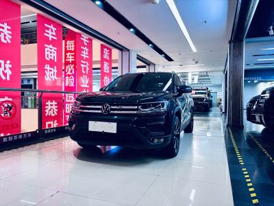 Volkswagen Tharu 2022 280TSI одна ведущая ось Люкс