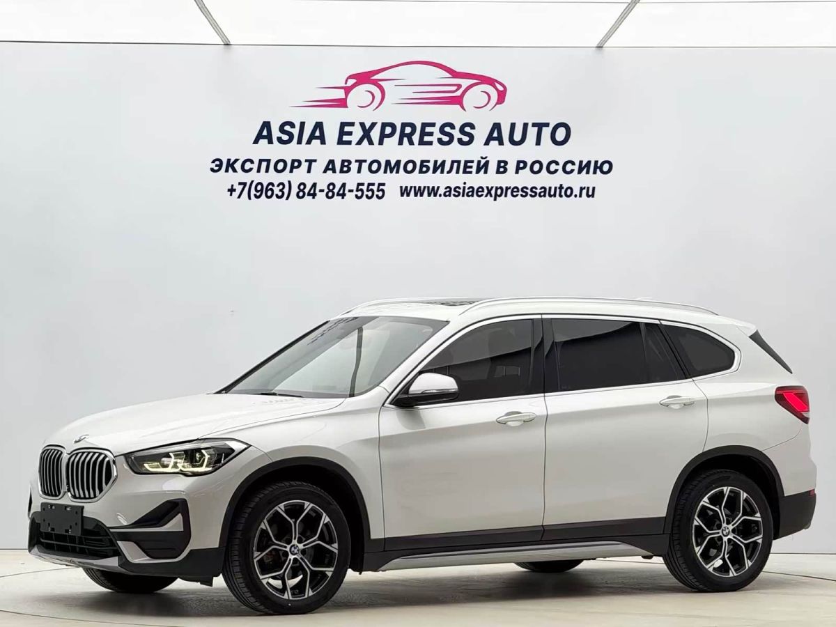 BMW X1, 2022 г., белый, 46 000 км BMW X1 2022 sDrive20Li комплектация «Стиль»
