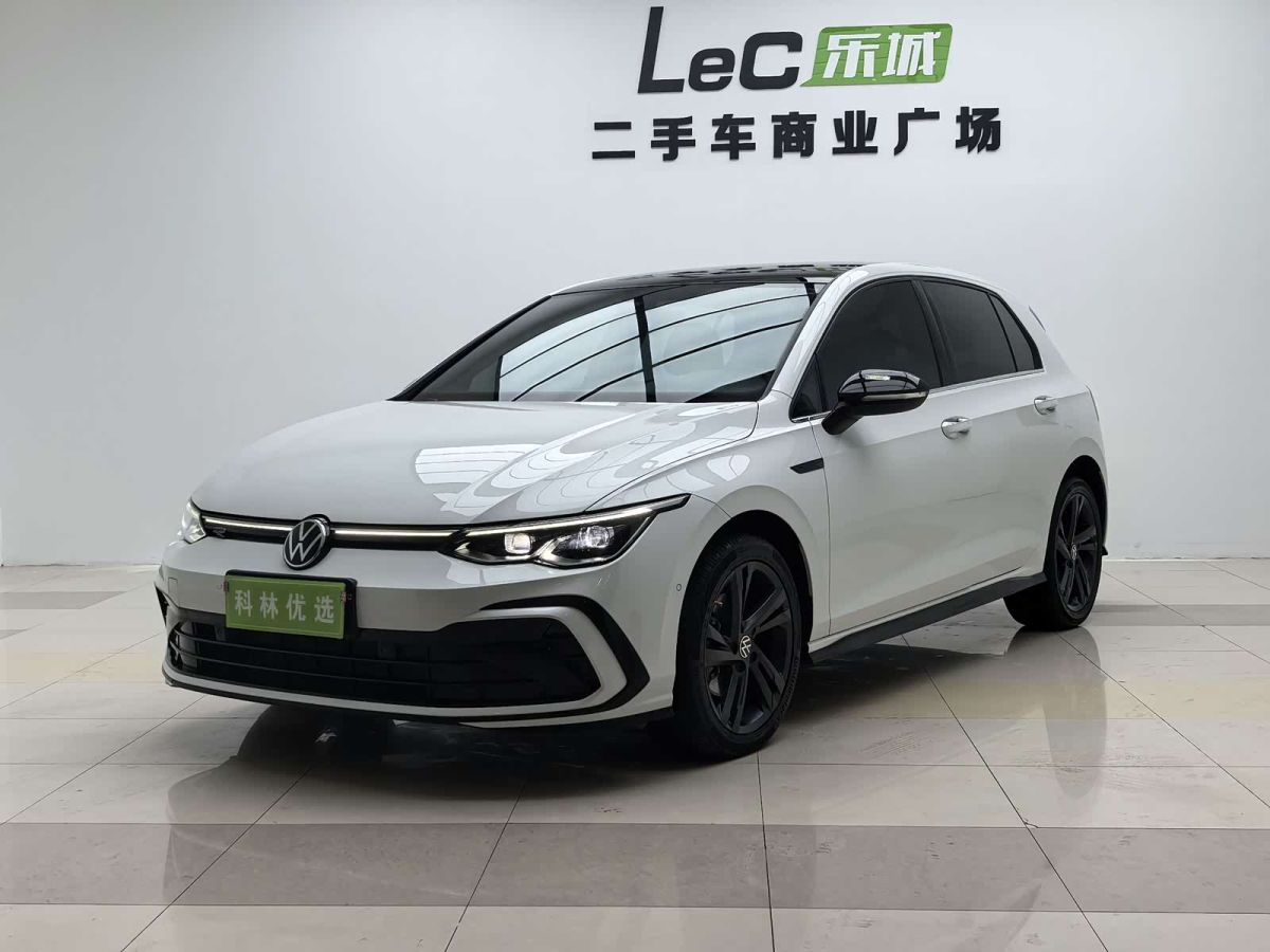 Volkswagen Golf 2023 обновлённая версия 280TSI DSG R-Line Lite