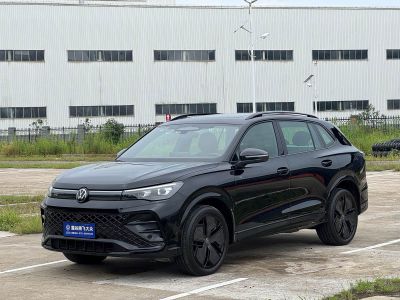 Volkswagen Tiguan L, 2024 г., красный / фиолетовый, 24 000 км Volkswagen Tiguan L 2024 PRO 330TSI одна ведущая ось R-Line Чжицзунь версия