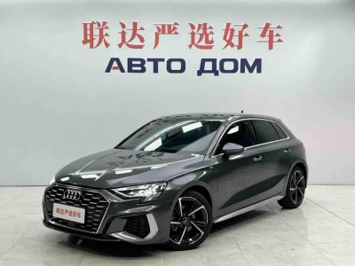 Audi A3, 2023 г., серебристый / серый, 24 900 км