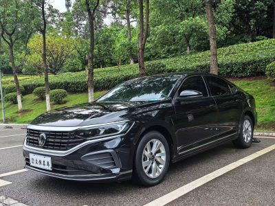 Volkswagen Passat, 2022 г., чёрный, 52 000 км Volkswagen Passat 2023 обновлённая версия 280TSI комплектация «Бизнес»
