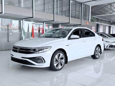 Volkswagen Bora 2023 280TSI DSG комплектация «Цзуньсин»
