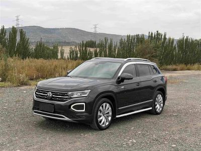 Volkswagen Tayron, 2022 г., белый, 59 000 км Volkswagen Tayron 2022 380TSI полный привод комплектация «Люкс Чжилянь» Pro