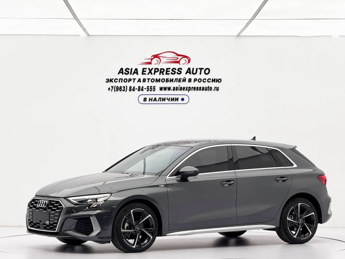 Audi A3, 2023 г., серебристый / серый, 23 000 км Audi A3, 2023 г., серебристый / серый, 23 000 км
