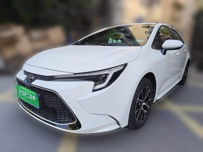 Toyota Levin, 2024 г., белый, 43 100 км Toyota Levin, 2025 г., белый, 2 100 км