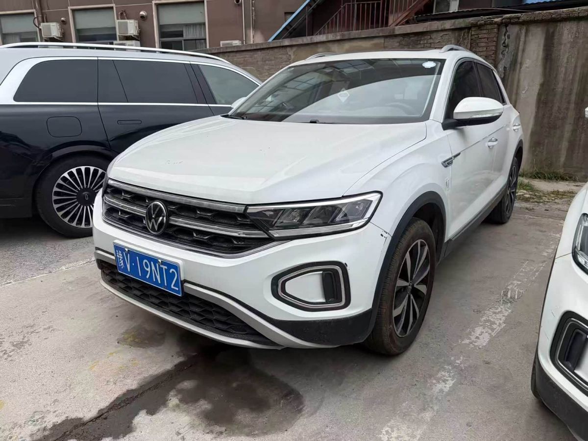 Volkswagen T-Roc 2023 280TSI DSG одна ведущая ось Шигуан версия