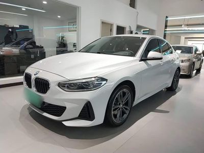 BMW 1 серия 2021 обновлённая версия 120i M Спорт
