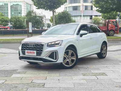 Audi Q2L, 2024 г., белый, 48 000 км Audi 奥迪Q2L, 2024 г., белый, 48 000 км