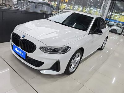 BMW 1 серия 2021 обновлённая версия 120i пакет M Sport, исполнение «Ночь»