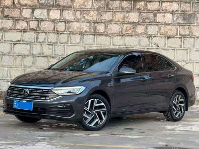 Volkswagen Sagitar, 2023 г., чёрный, 32 800 км Volkswagen Sagitar 2023 200TSI DSG комплектация «Чаоюэ»