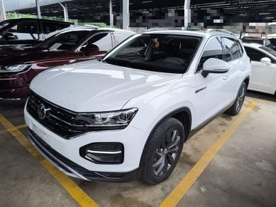 Volkswagen Tayron 2020 330TSI одна ведущая ось комплектация «Люкс Чжилянь»