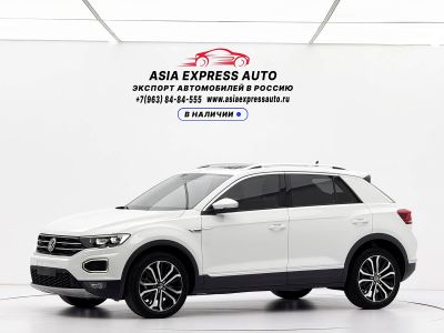 Volkswagen T-Roc, 2022 г., белый, 28 000 км Volkswagen T-Roc 2022 280TSI DSG одна ведущая ось Комфорт PLUS