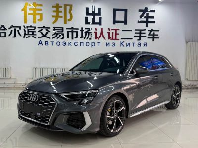 Audi A3, 2023 г., серебристый / серый, 35 000 км