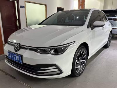 Volkswagen Golf, 2024 г., белый, 55 500 км Volkswagen Golf 2023 280TSI DSG Pro