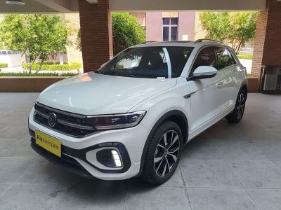 Volkswagen T-Roc, 2024 г., белый, 29 500 км Volkswagen T-Roc 2025 300TSI DSG одна ведущая ось Чэньгуан версия