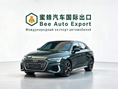 Audi A3, 2023 г., зелёный, 24 000 км