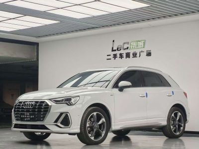Audi 奥迪Q3, 2023 г., белый, 26 000 км