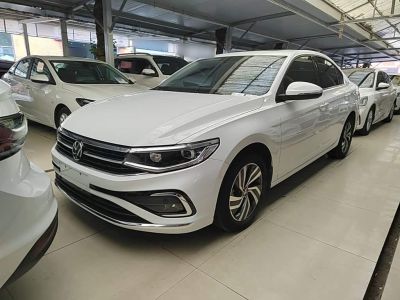 Volkswagen Bora, 2022 г., белый, 38 000 км Volkswagen Bora 2023 200TSI DSG комплектация «Чжисин»