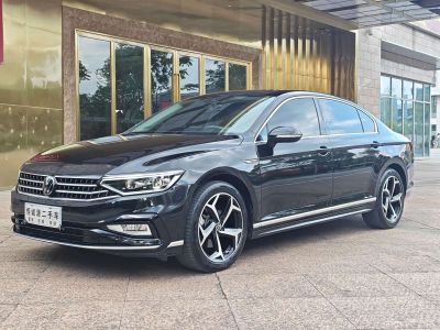 Volkswagen Magotan, 2024 г., синий, 2 300 км Volkswagen Magotan 2024 200 × десять тысяч автомобилей исполнение «Чжунсян» 330TSI DSG Люкс