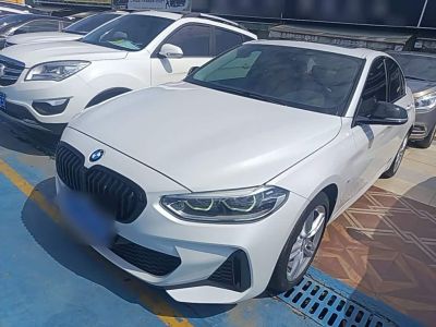 BMW 1 серия 2021 обновлённая версия 120i пакет M Sport, исполнение «Ночь»