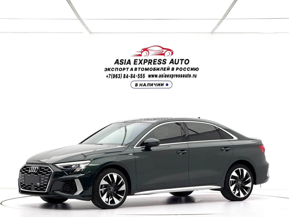 Audi A3, 2023 г., зелёный, 35 000 км