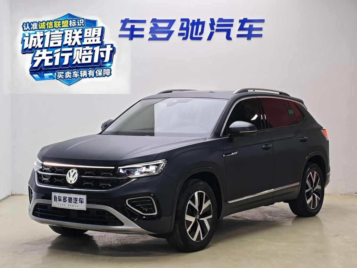 Volkswagen Tayron 2023 330TSI одна ведущая ось комплектация «Люкс Plus», исполнение «Цзиньцзе»
