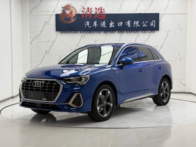 Audi Q3, 2022 г., серебристый / серый, 55 000 км Audi 奥迪Q3, 2022 г., синий, 35 000 км