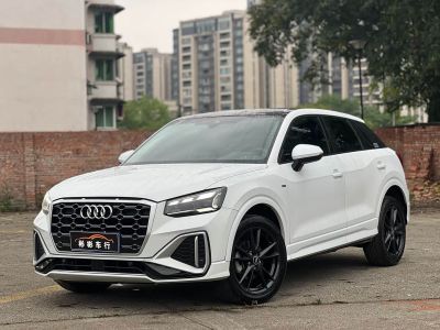 Audi Q2L, 2023 г., белый, 39 700 км Audi 奥迪Q2L, 2023 г., белый, 62 000 км