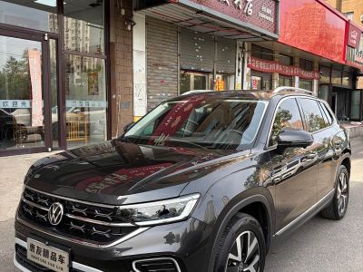 Volkswagen Tayron 2023 280TSI одна ведущая ось комплектация «Люкс Plus», исполнение «Цзиньцзе»