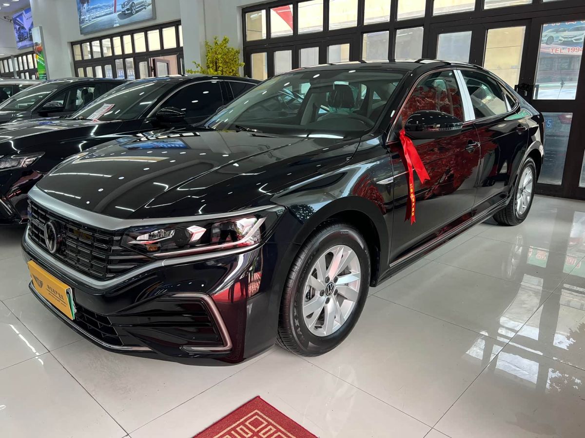 Volkswagen Passat подключаемый гибрид 2025 430PHEV гибрид комплектация «Бизнес»