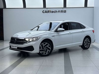 Volkswagen Sagitar, 2023 г., белый, 36 000 км Volkswagen Sagitar 2023 280TSI DSG комплектация «Чаоюэ Lite»