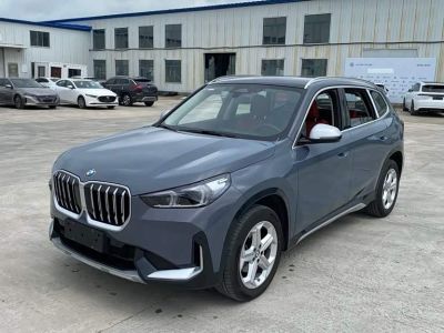 BMW X1, 2024 г., белый, 39 000 км BMW X1 2023 sDrive20Li X设计套装