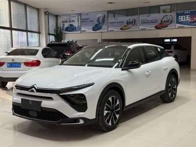 Citroen C5 X, 2024 г., синий, 16 400 км Citroen 凡尔赛C5 X, 2026 г., белый, 100 км