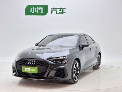 Audi A3, 2023 г., серебристый / серый, 38 000 км
