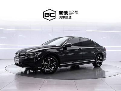 Volkswagen Magotan, 2025 г., серебристый / серый, 26 000 км Volkswagen Magotan 2026 3000 × десять тысяч автомобилей, специальная серия 380TSI DSG Люкс