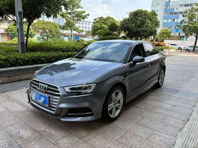 Audi A3, 2021 г., серебристый / серый, 39 000 км