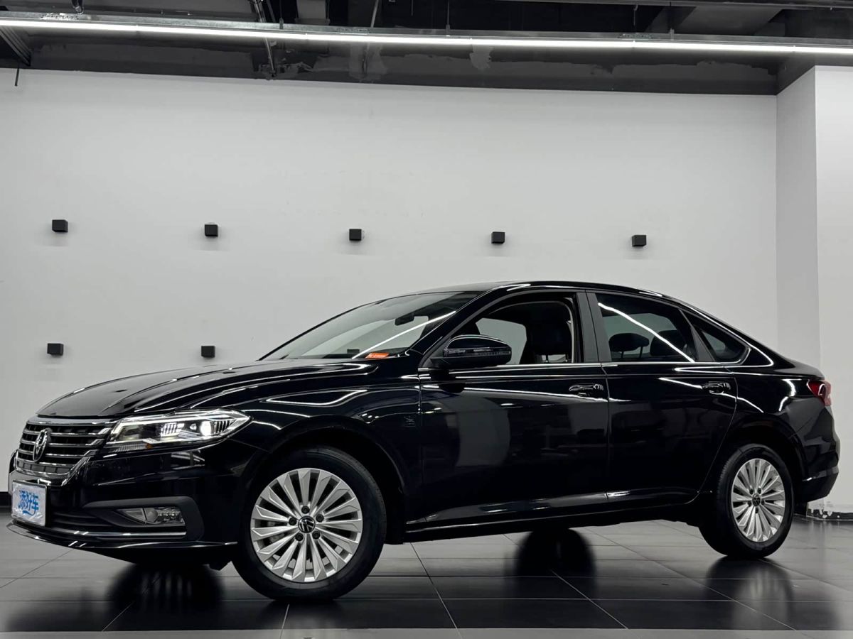 Volkswagen Lavida, 2022 г., чёрный, 56 000 км Volkswagen Lavida 2022 1.5L Автомат Комфорт