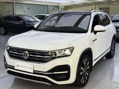 Volkswagen Tayron GTE, 2023 г., белый, 71 900 км Volkswagen Tayron 2020 380TSI полный привод R-Line Чжилянь версия